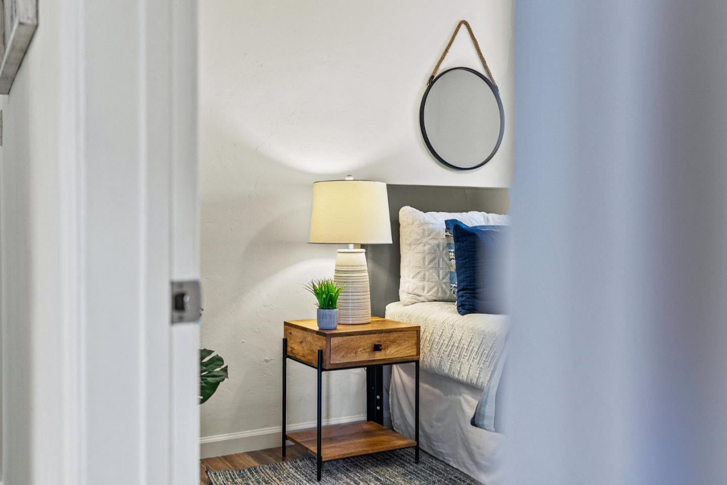 1062 W San Fernando ST