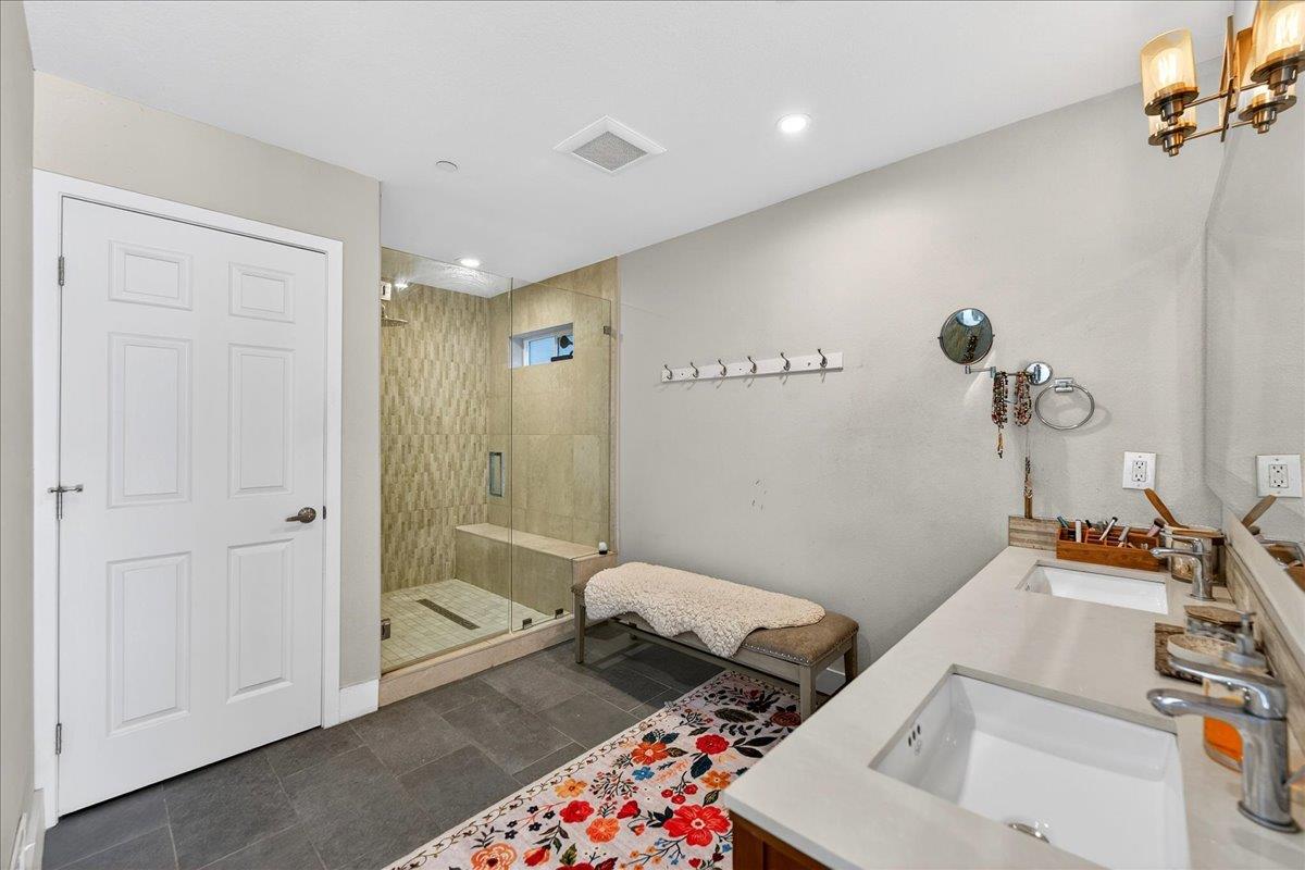 38047 Stenhammer Drive