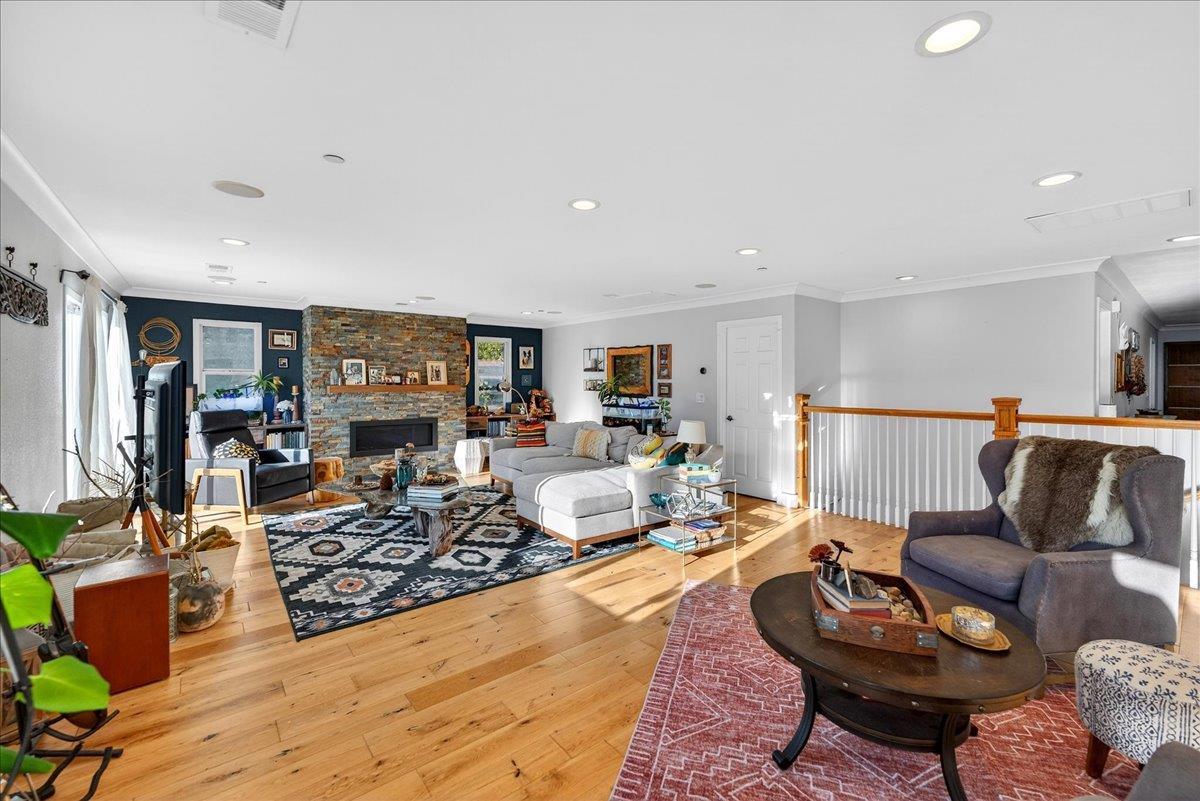 38047 Stenhammer Drive