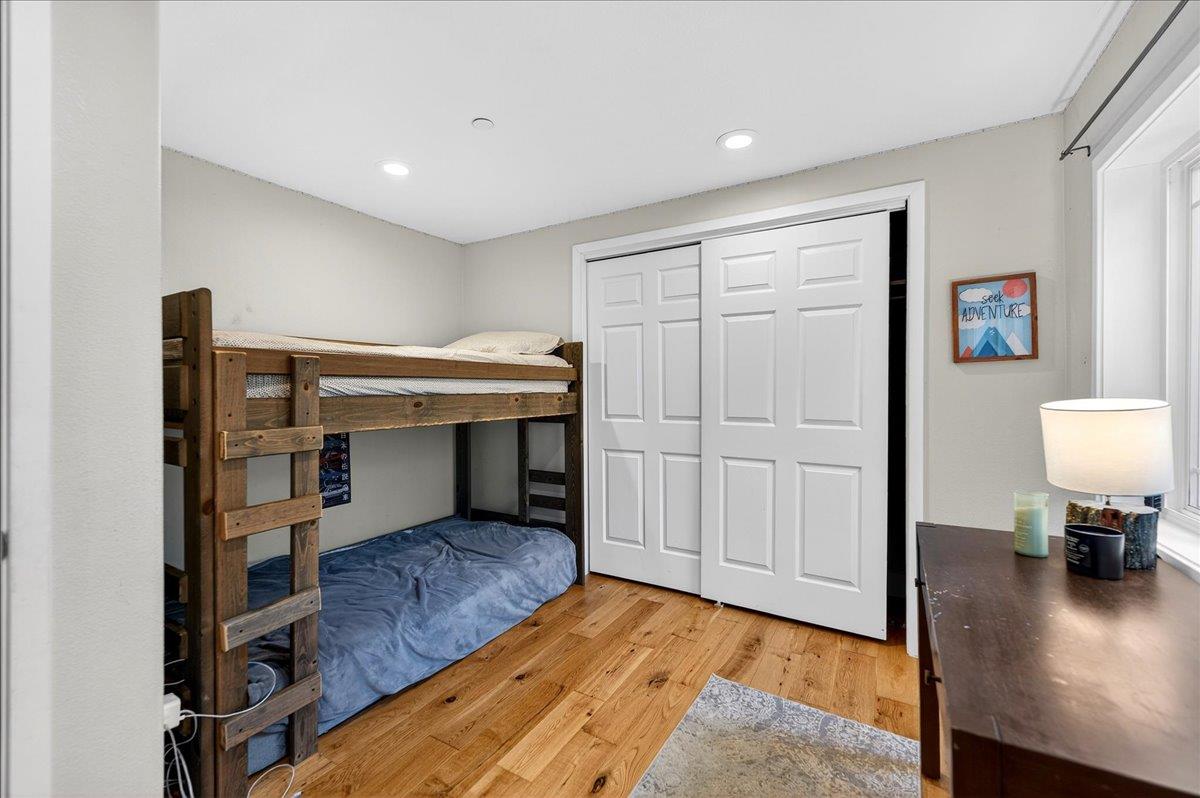 38047 Stenhammer Drive