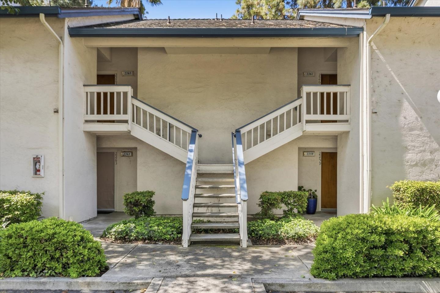 2261 Summerton Drive 32