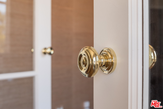 9601 CHARLEVILLE Unit: 20