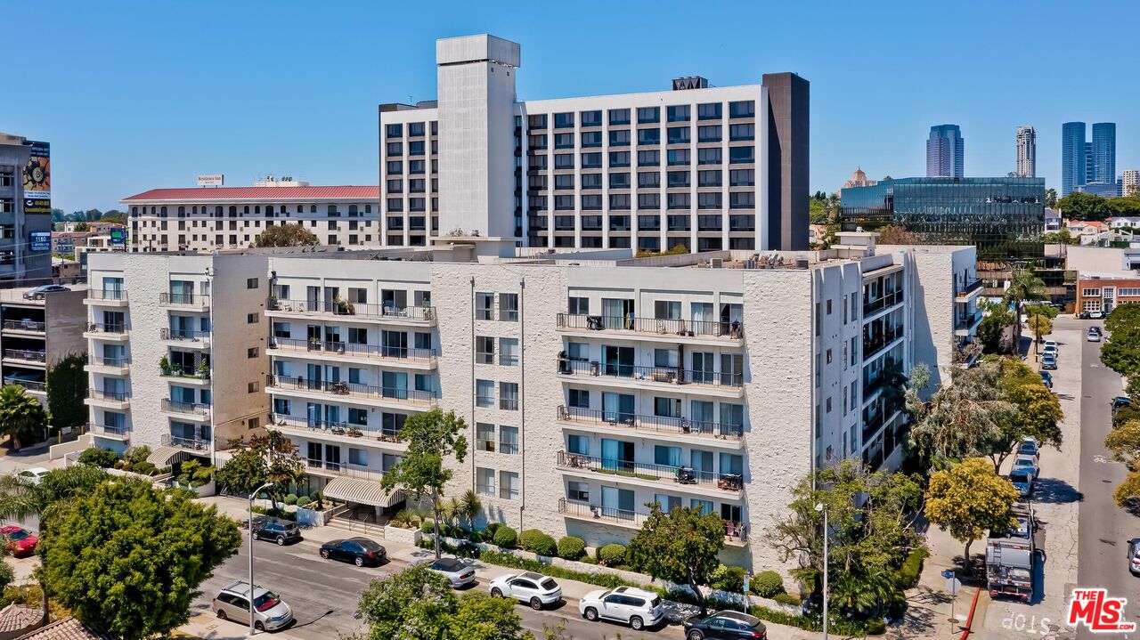 1115 S Elm Dr Unit: PH12