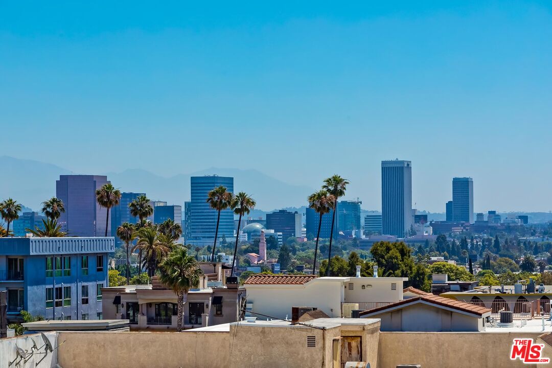 1115 S Elm Dr Unit: PH12