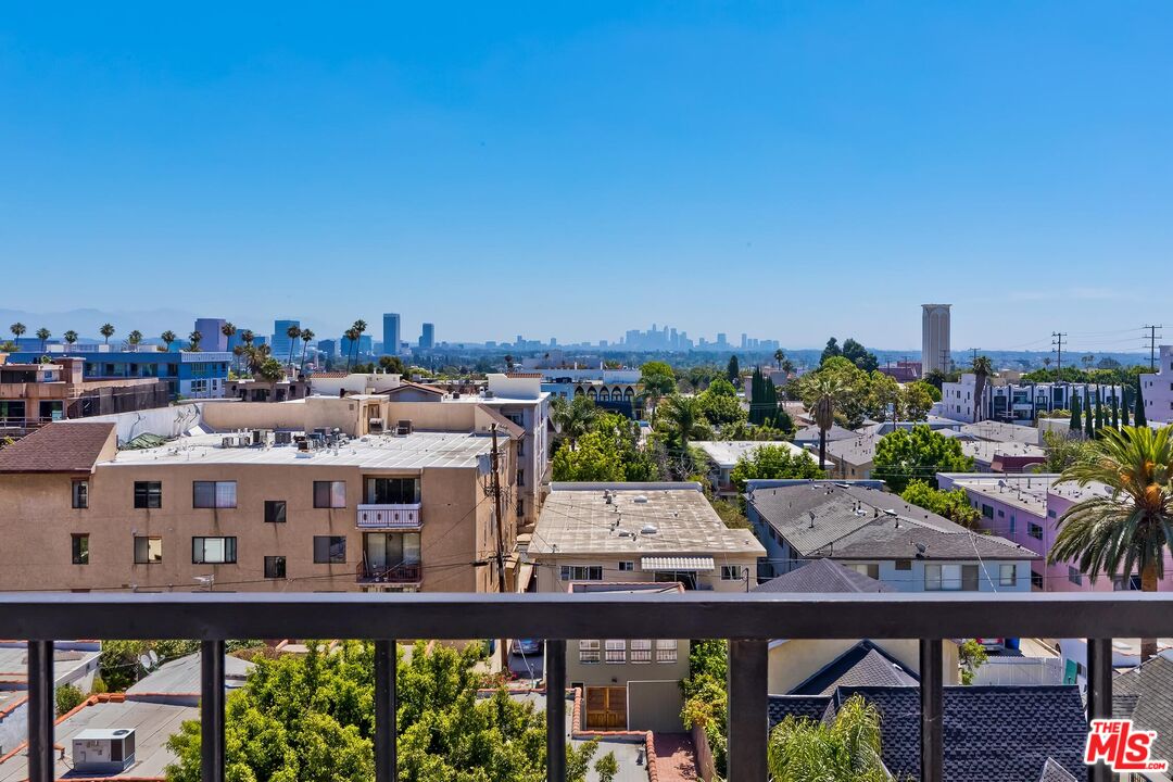 1115 S Elm Dr Unit: PH12