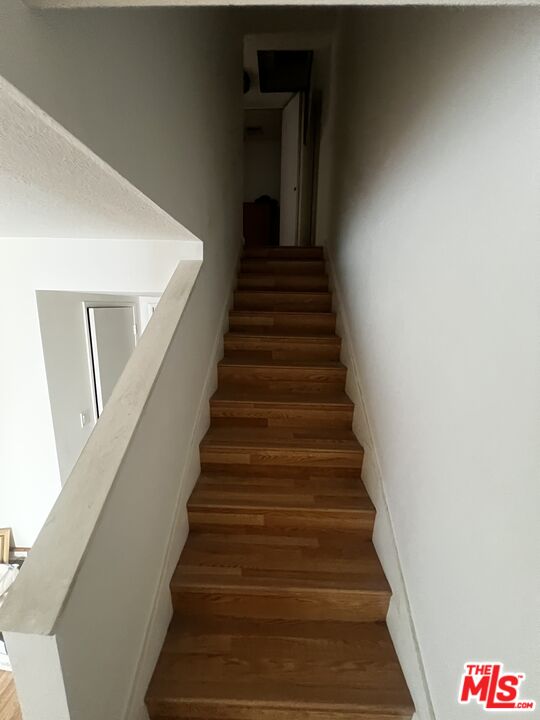 1044 20th St Unit: 11