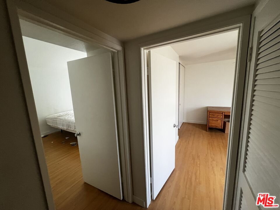 1044 20th St Unit: 11