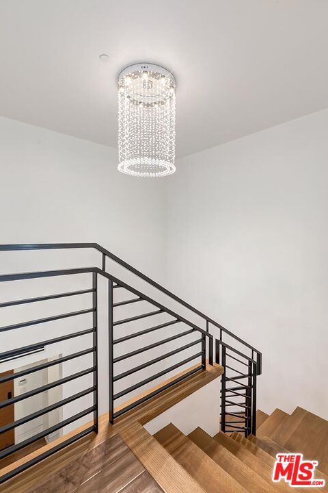 225 S Hamilton Dr Unit: 106