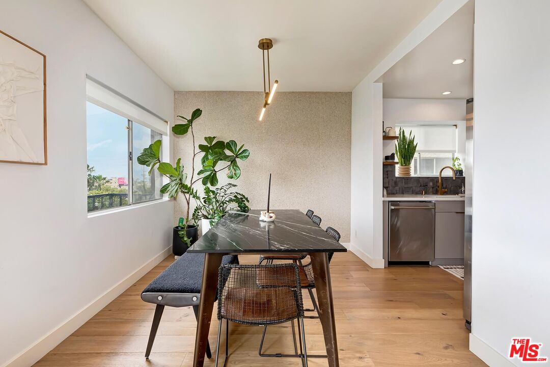 1115 S Elm Dr Unit: 411