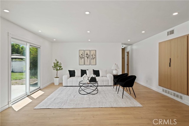 6620 Brennan AVE