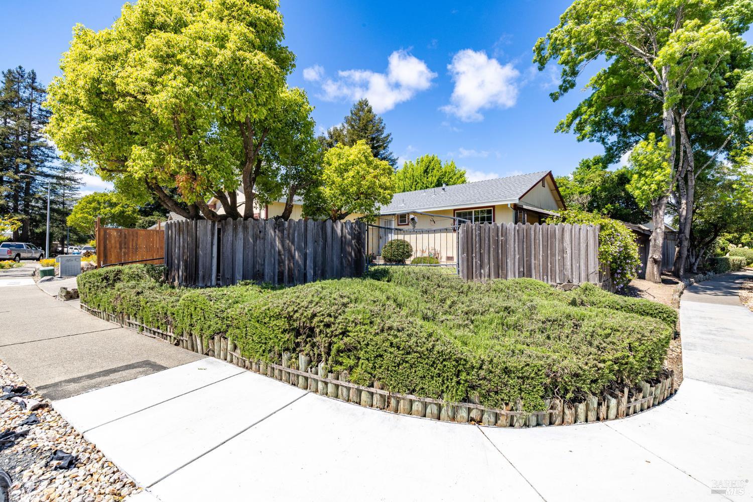 2331 Donna Maria Way