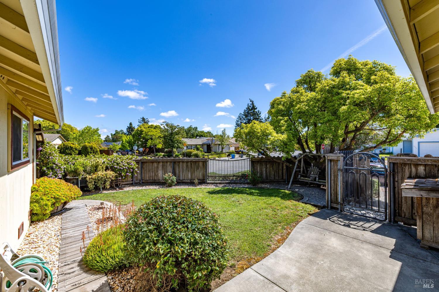 2331 Donna Maria Way