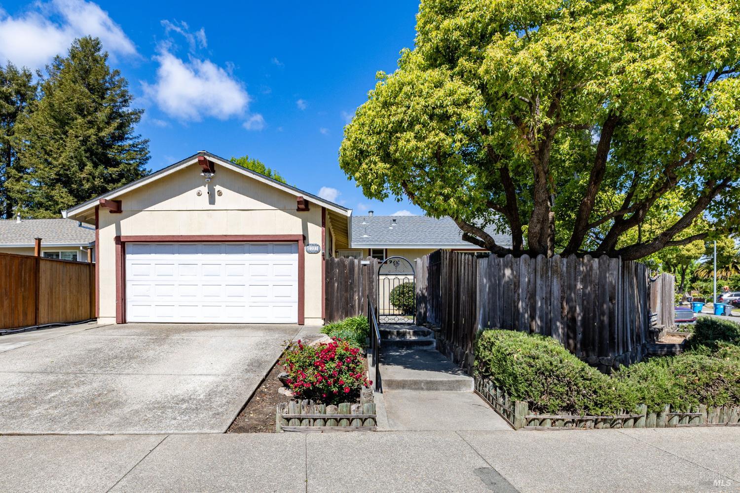 2331 Donna Maria Way