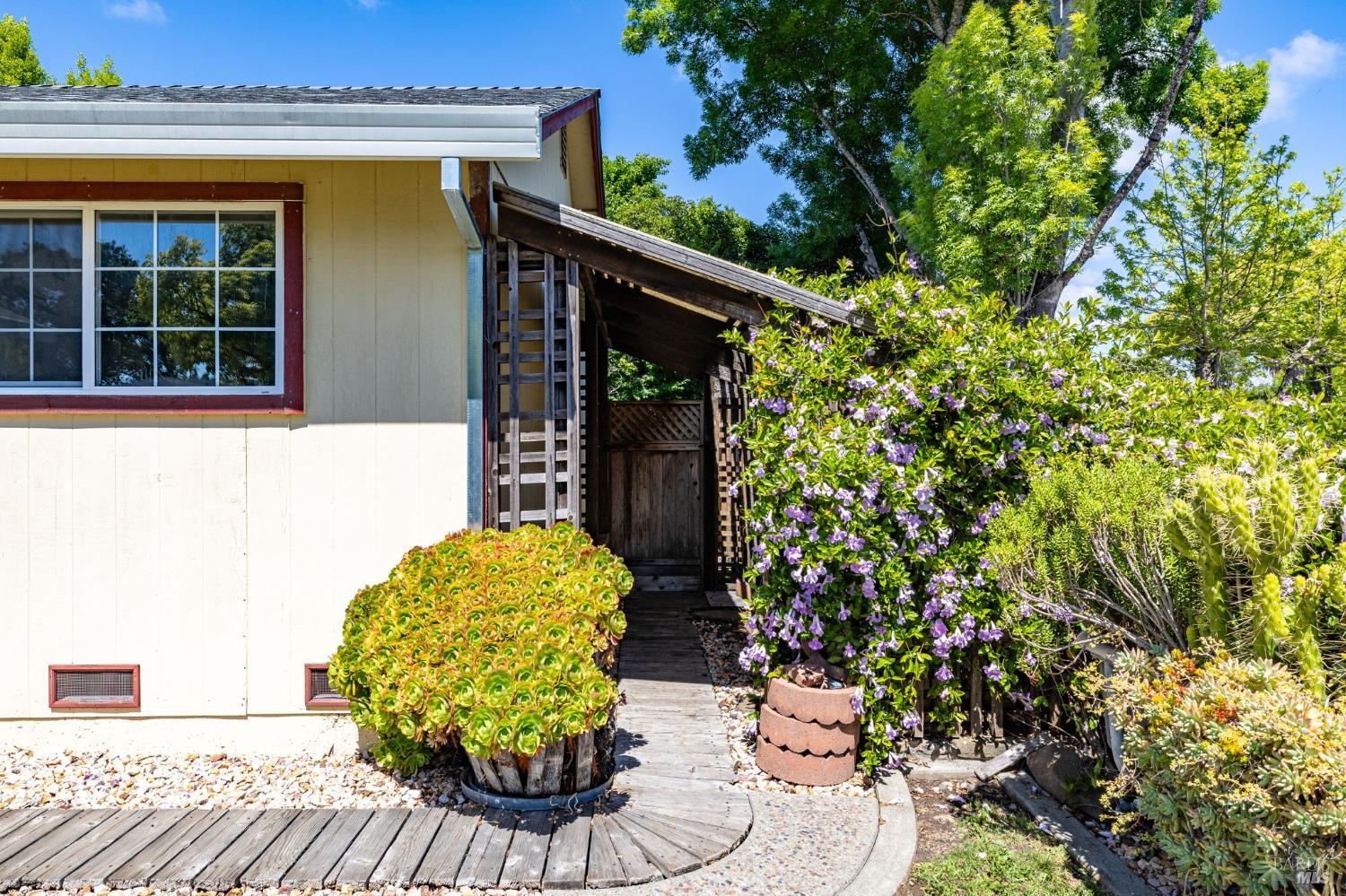 2331 Donna Maria Way