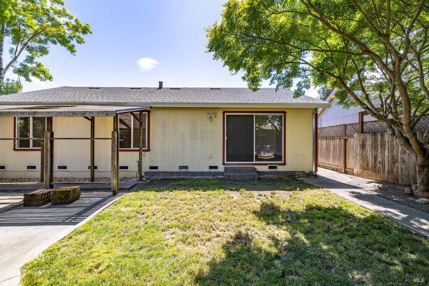 2331 Donna Maria Way