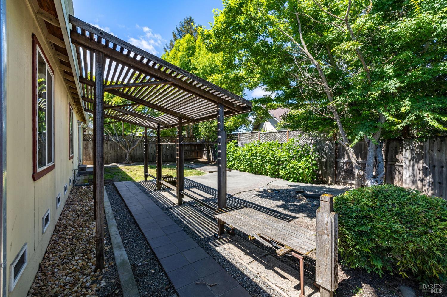 2331 Donna Maria Way