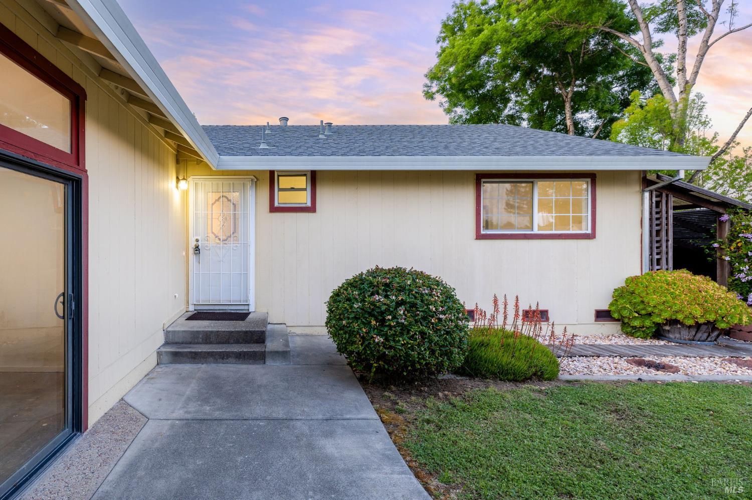 2331 Donna Maria Way