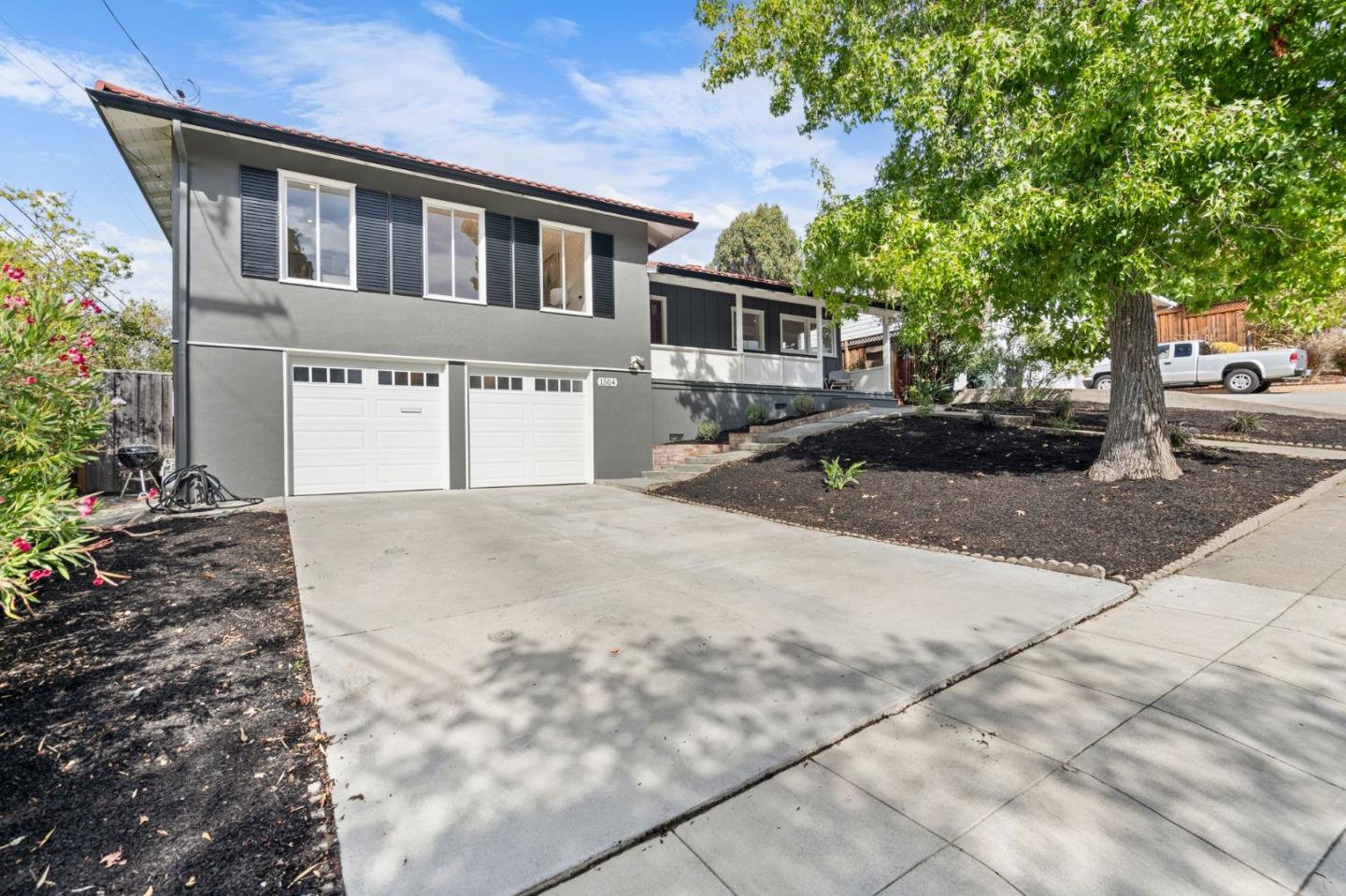 1504 Solana Drive