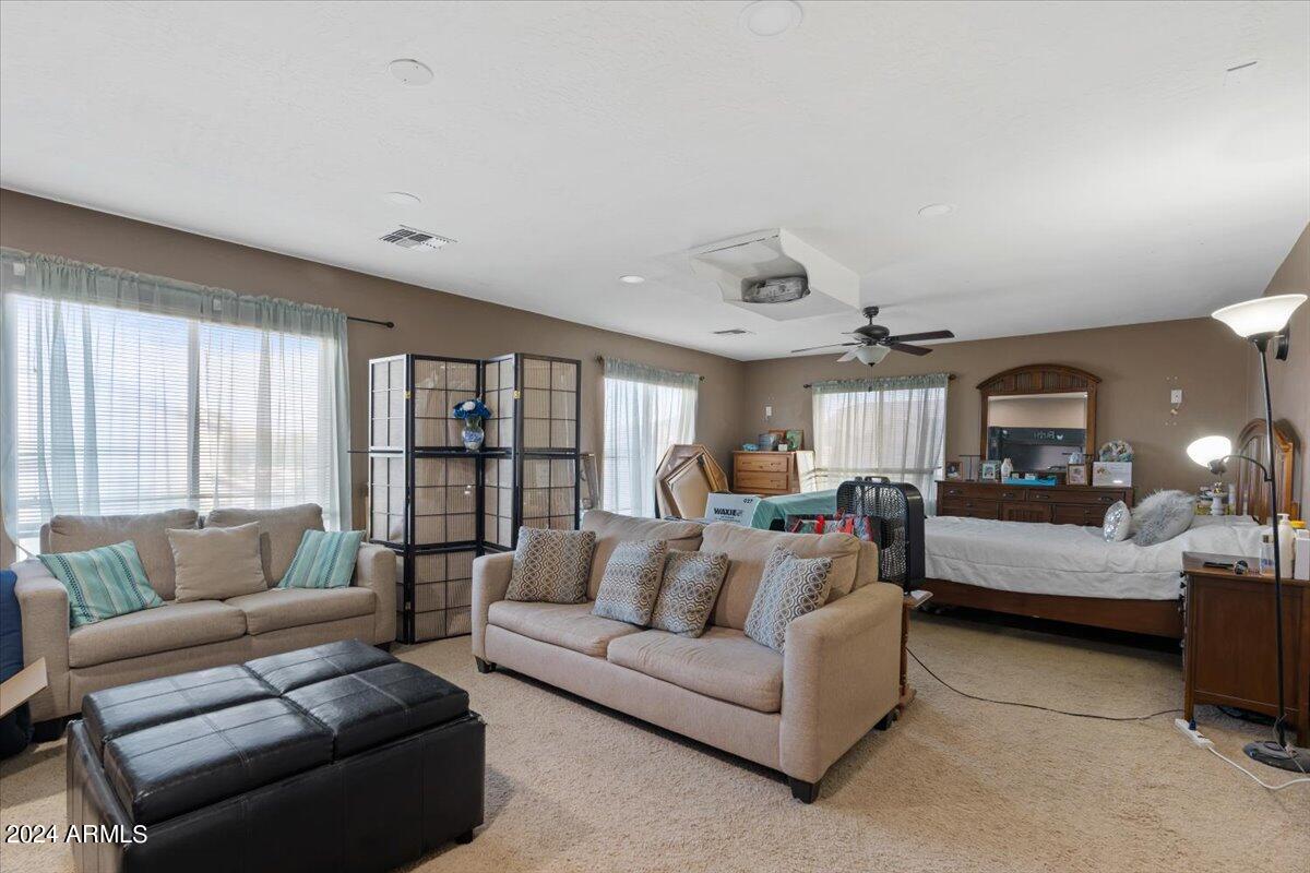 3406 E SUPERIOR Road