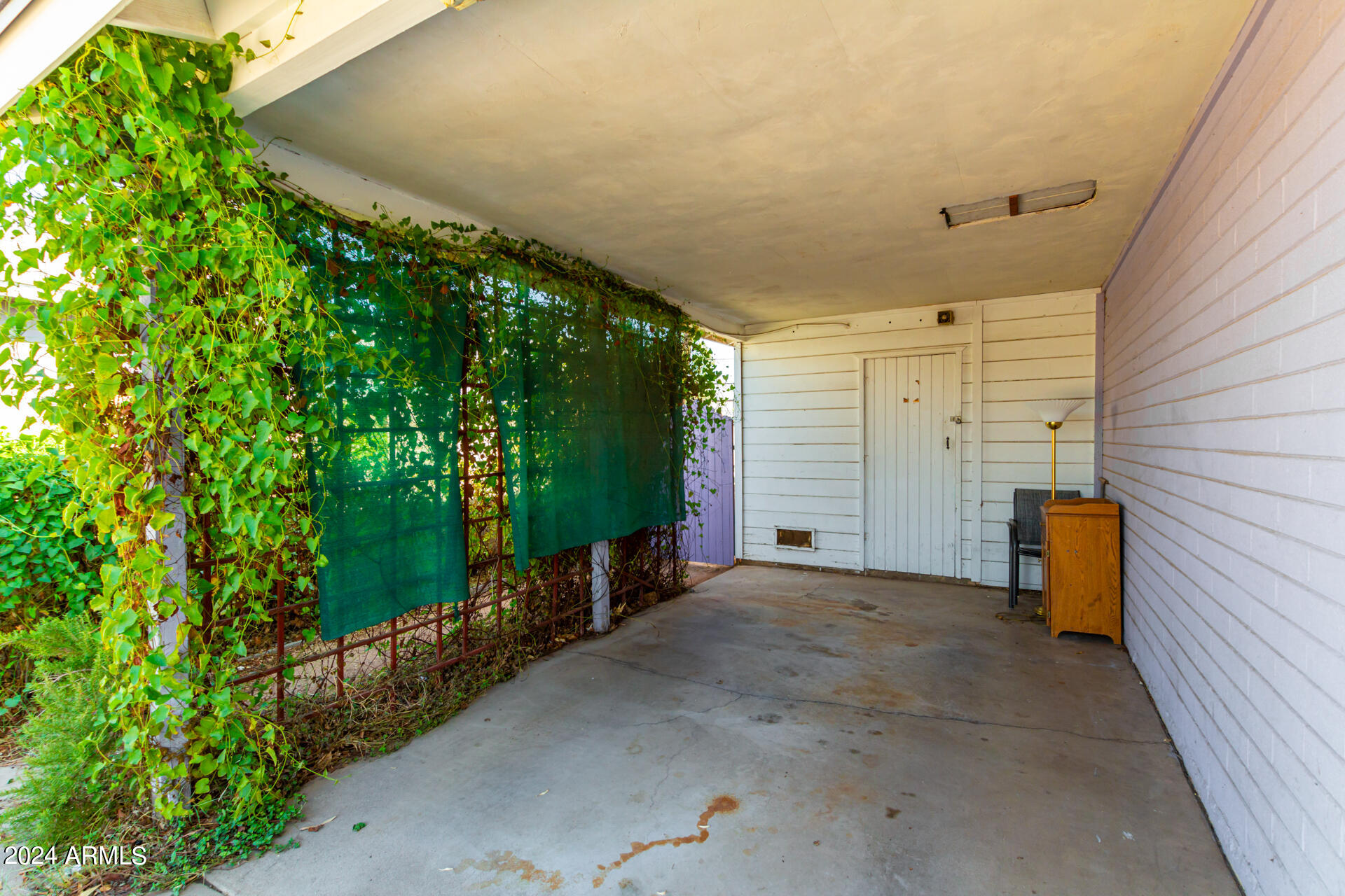 915 W 19TH Street