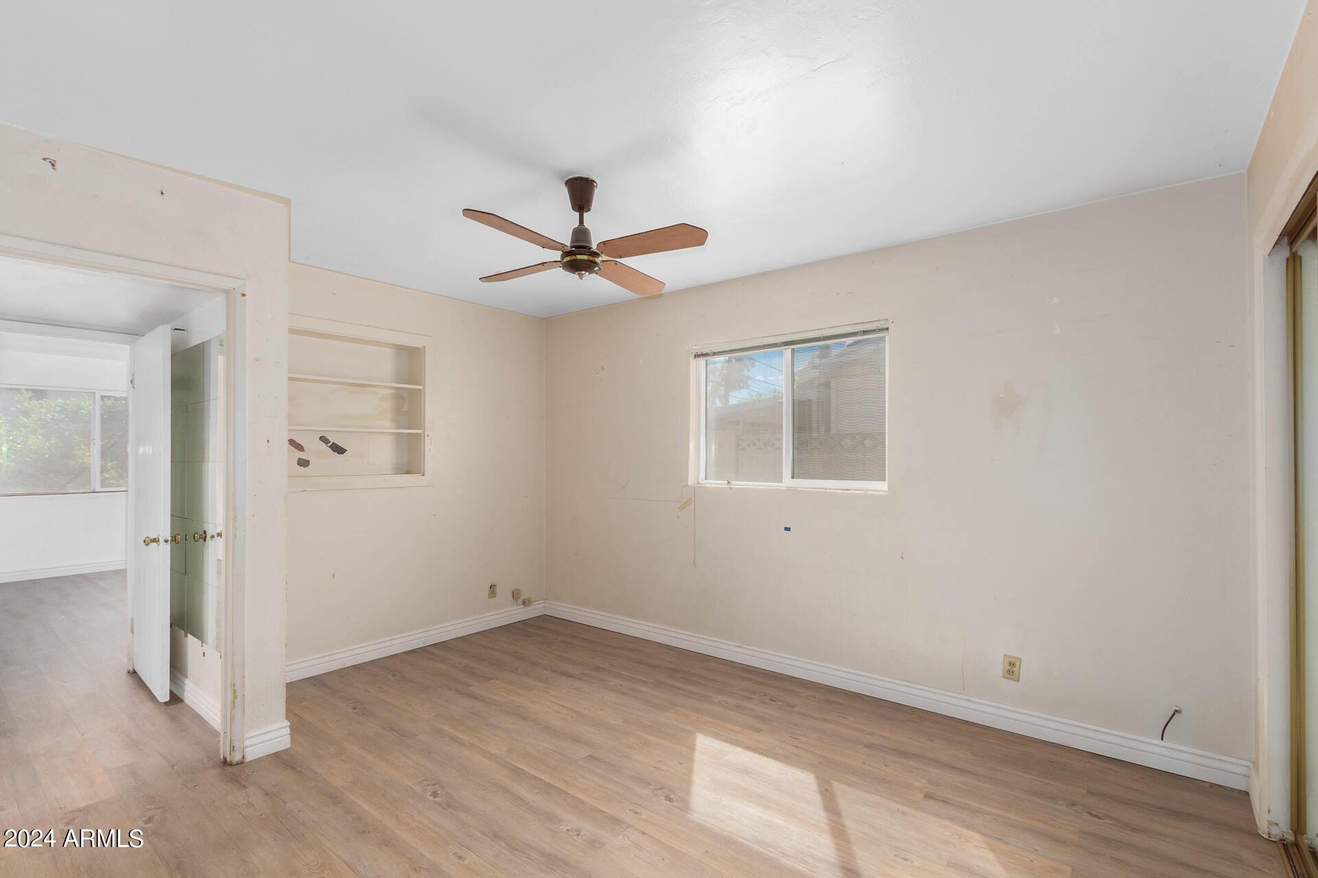 915 W 19TH Street