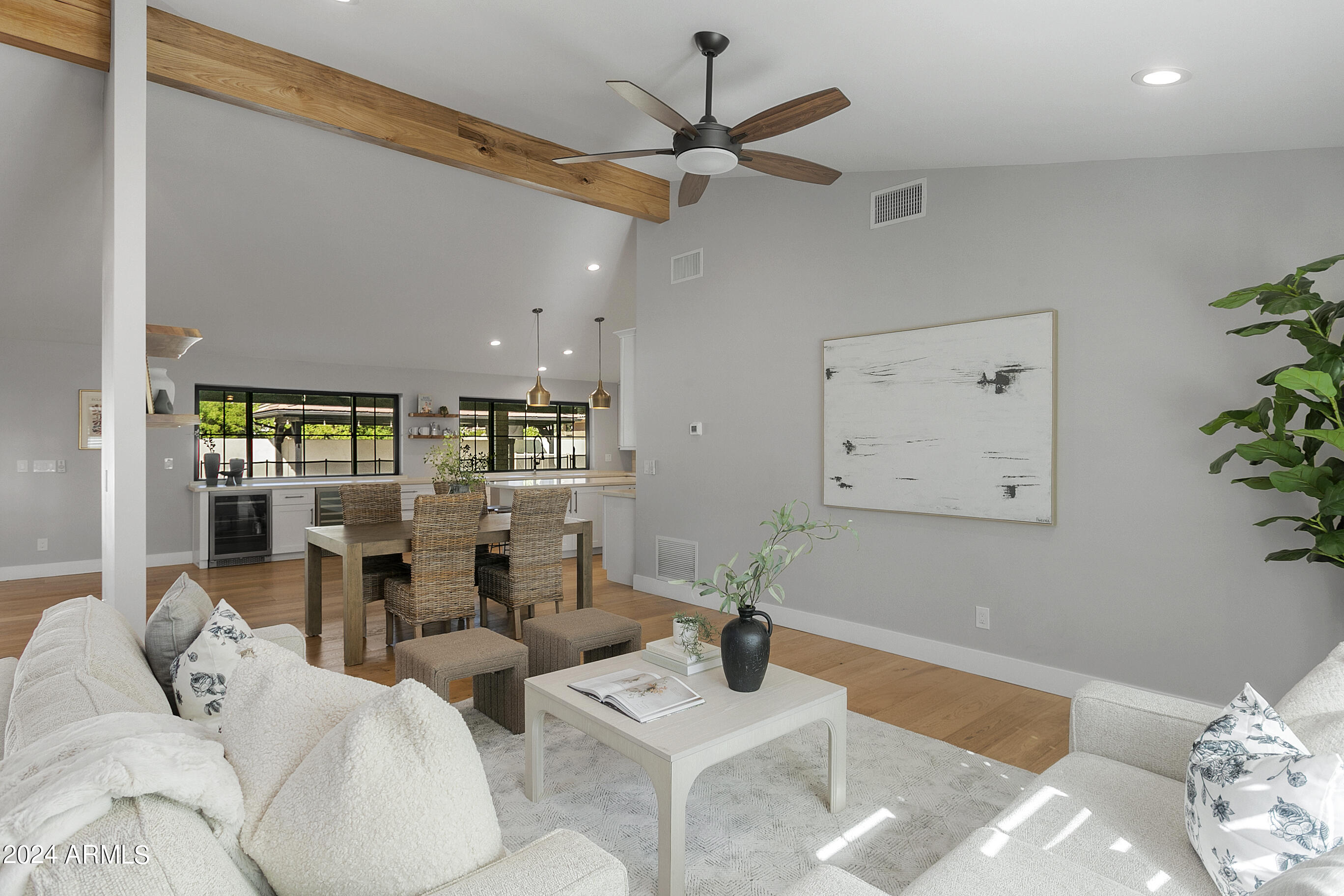 9248 S LAKESHORE Drive