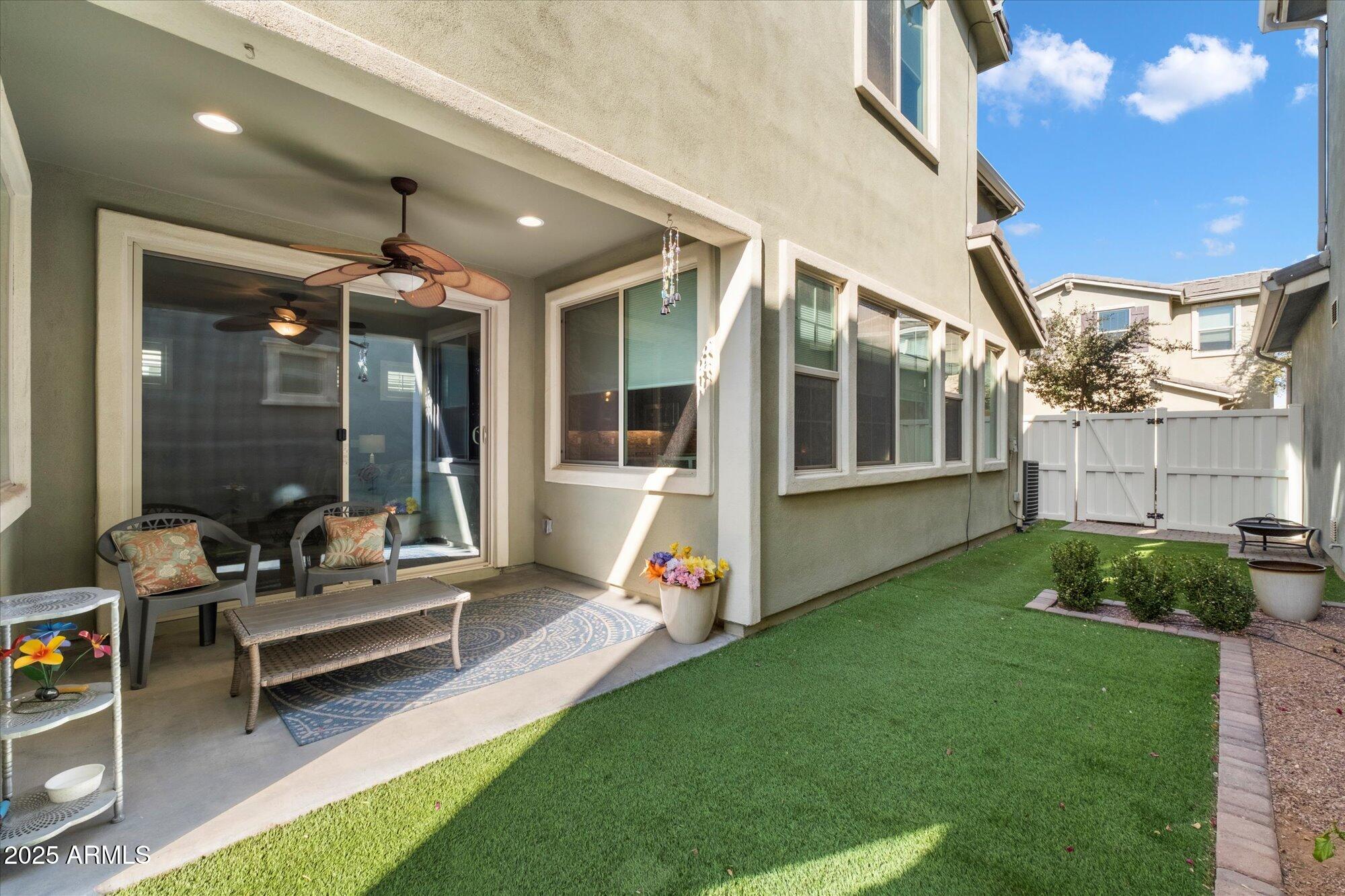 3833 E Stiles Lane