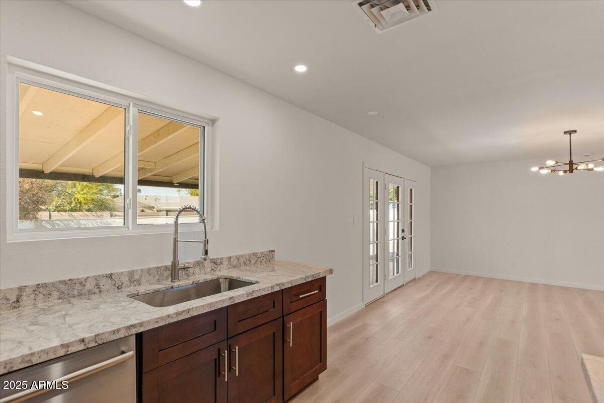 8617 E PALM Lane