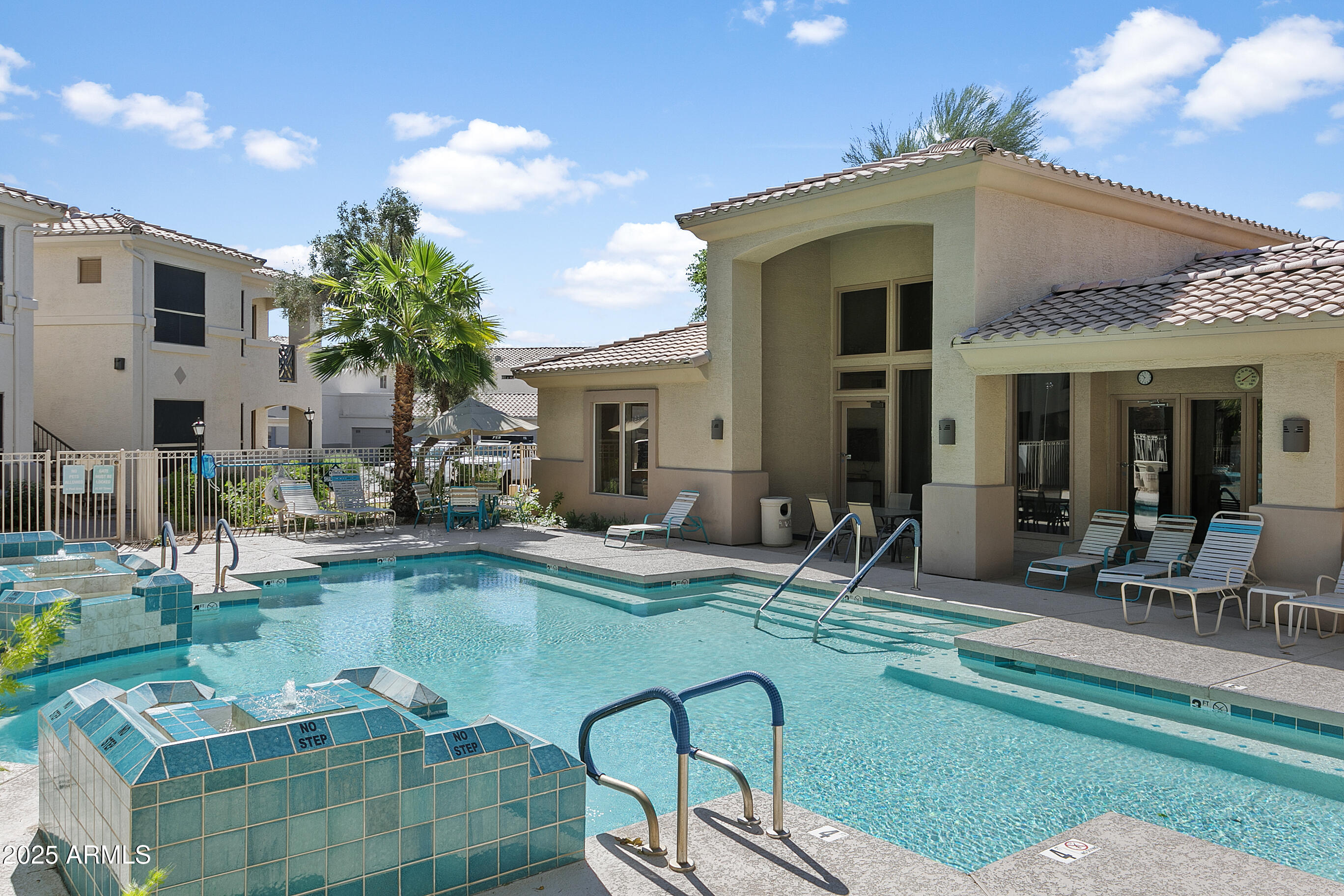 9550 E Thunderbird Road 228