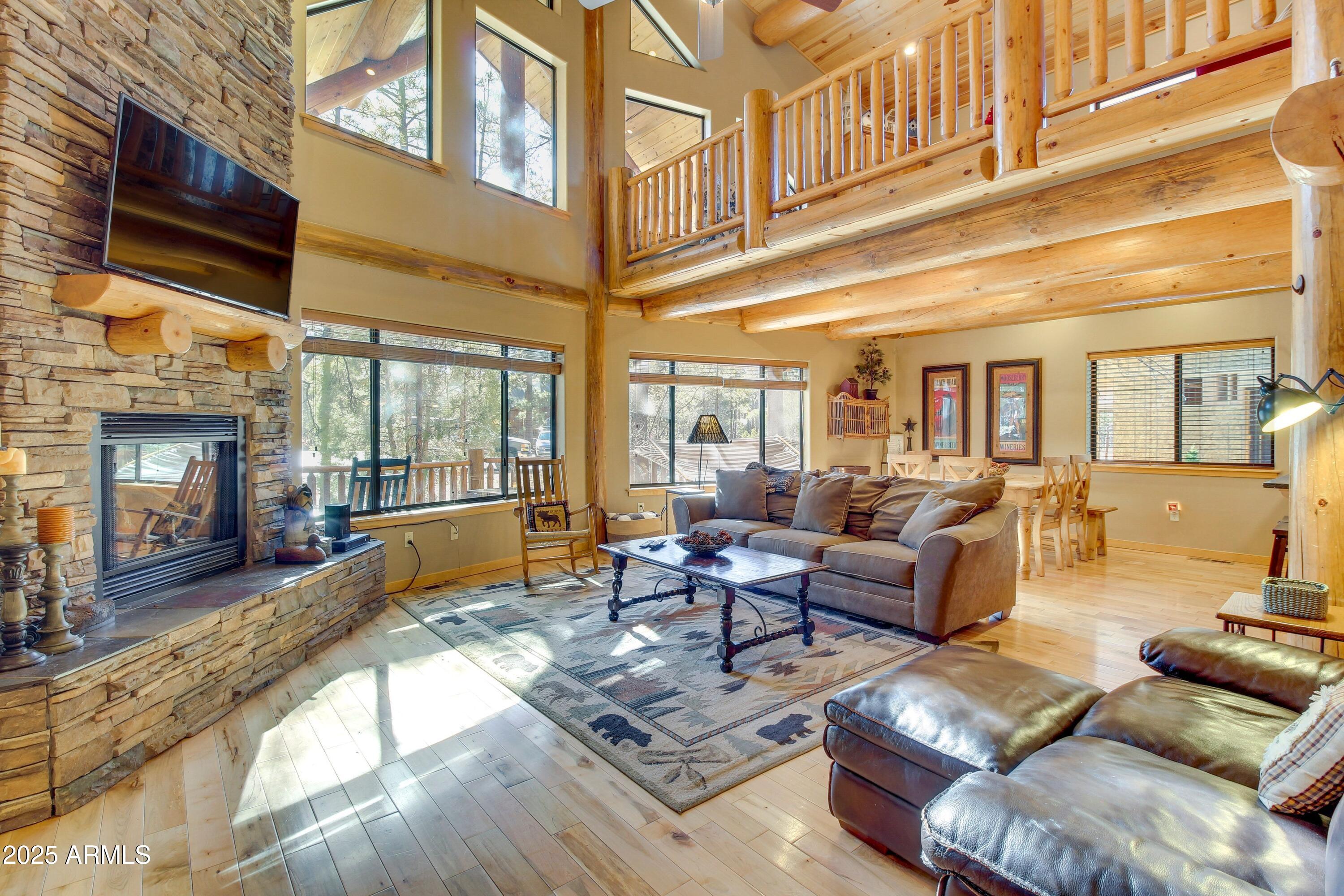 3330 W Tobasa Lane