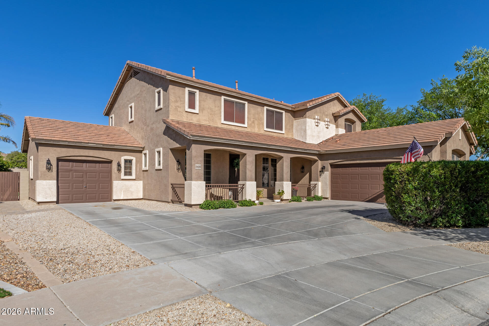19426 E MOCKINGBIRD Drive