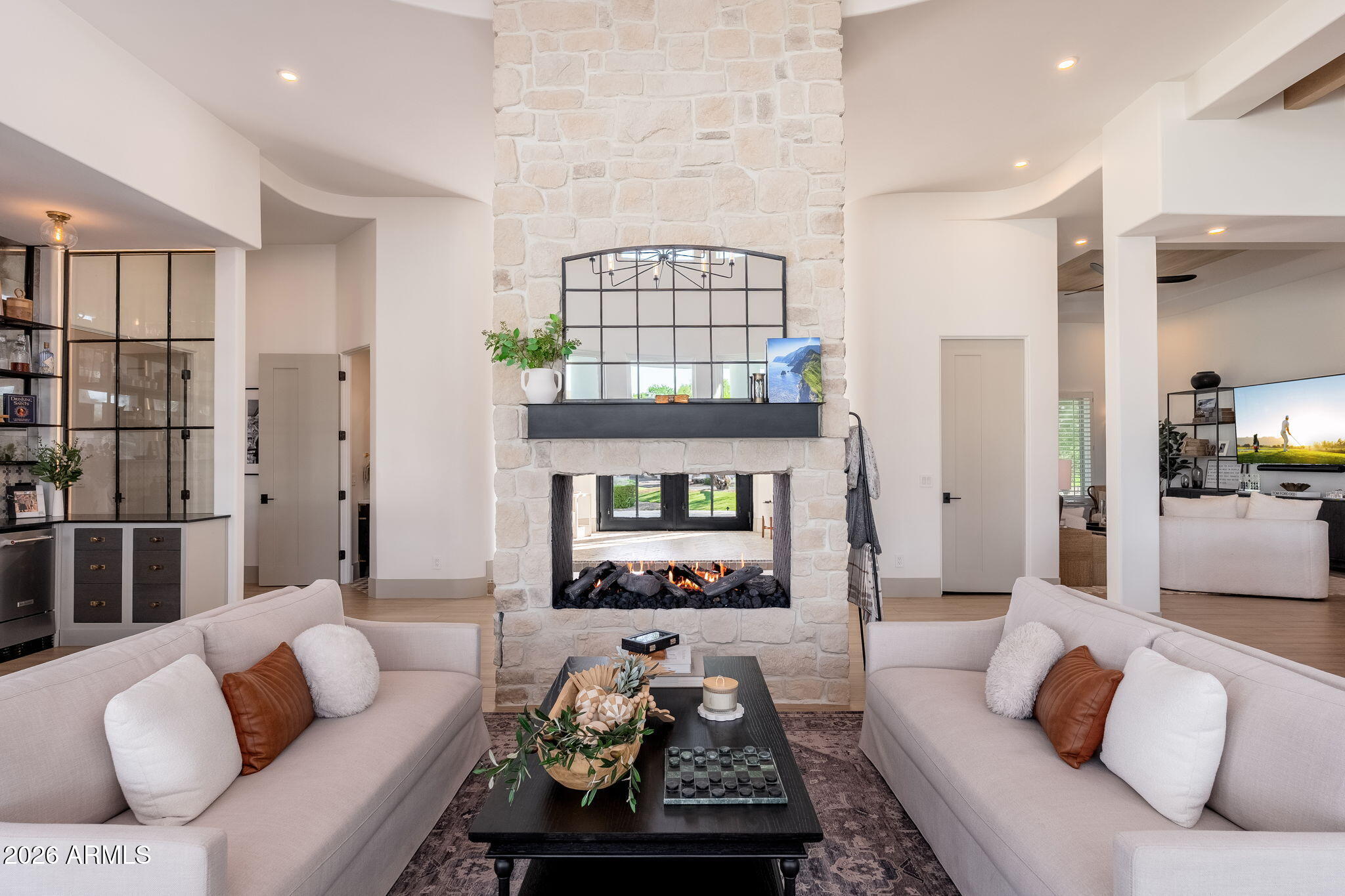 1225 E WARNER Road 15