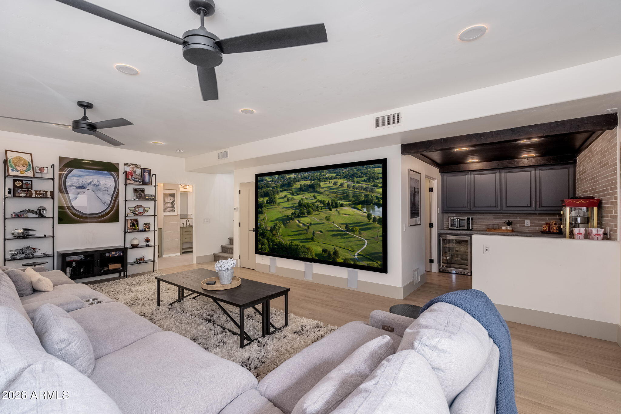 1225 E WARNER Road 15