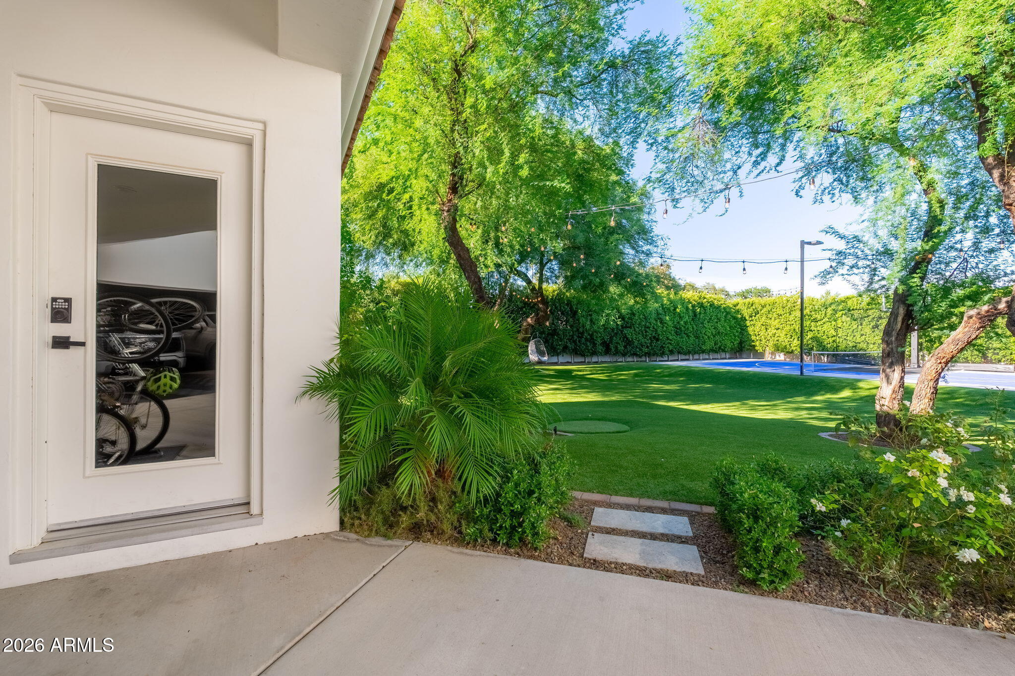 1225 E WARNER Road 15