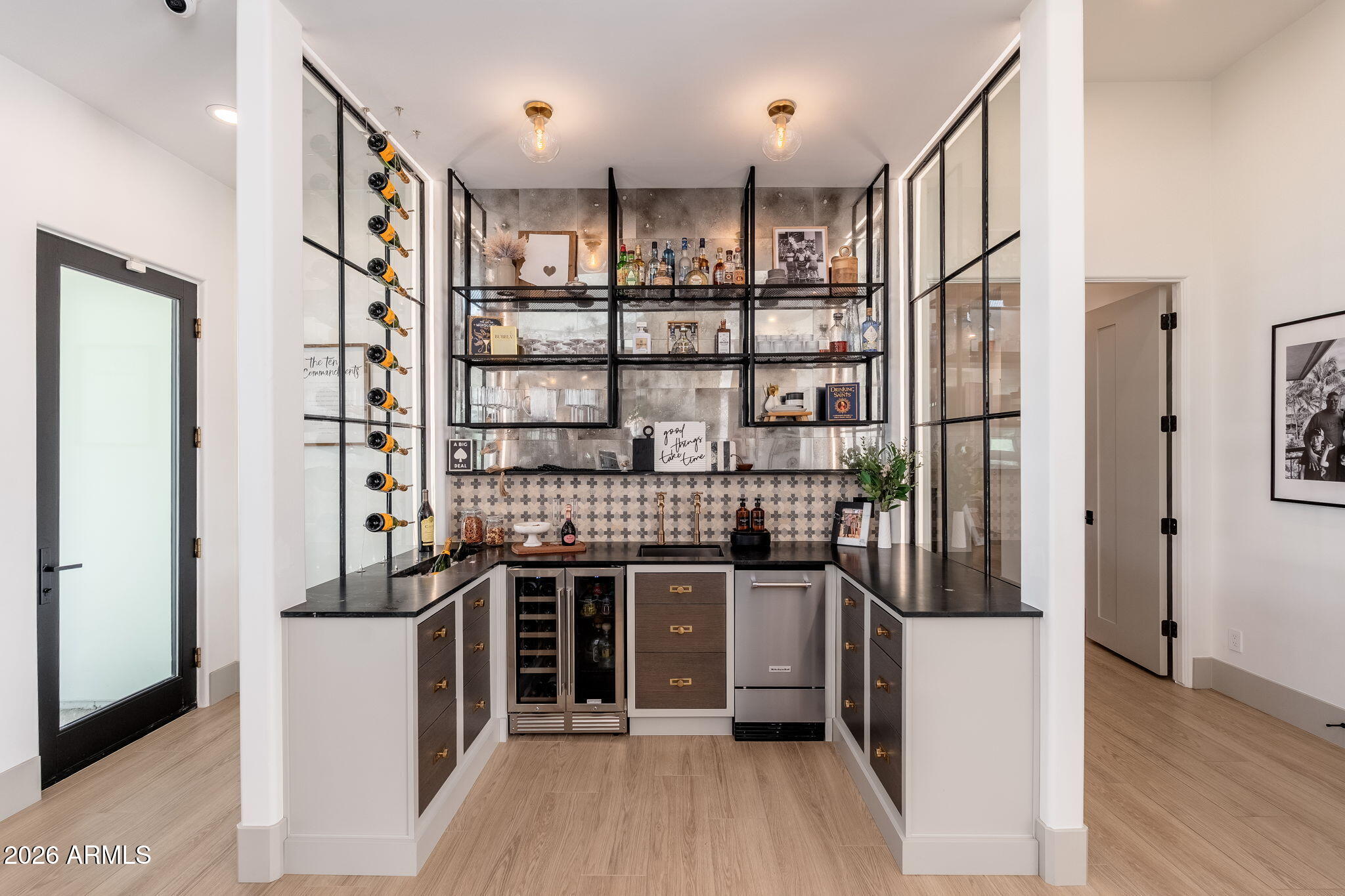 1225 E WARNER Road 15