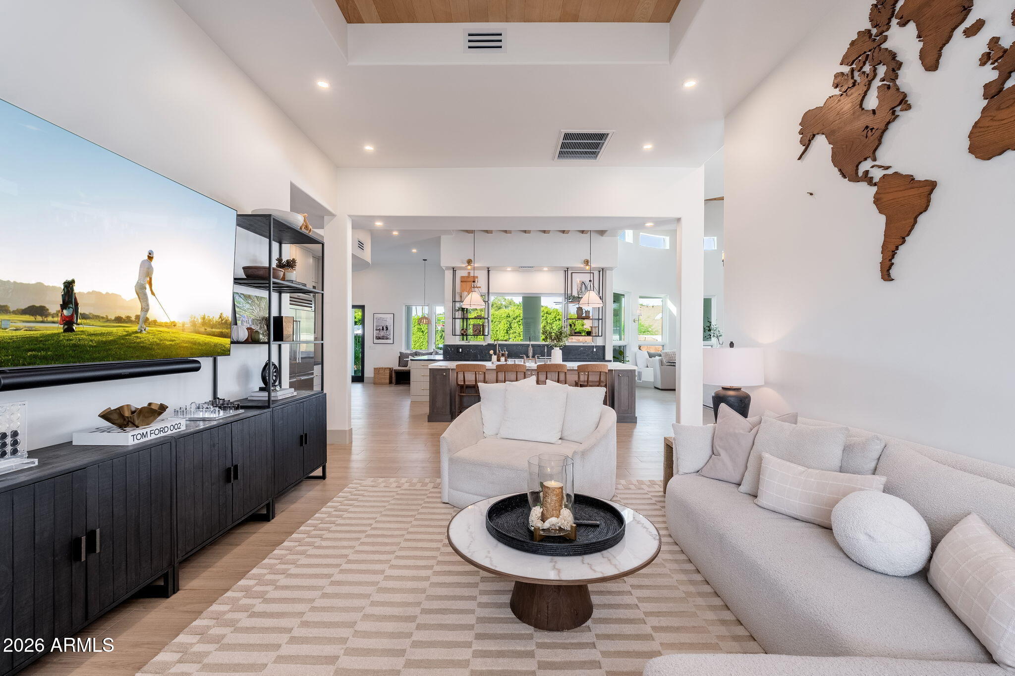 1225 E WARNER Road 15