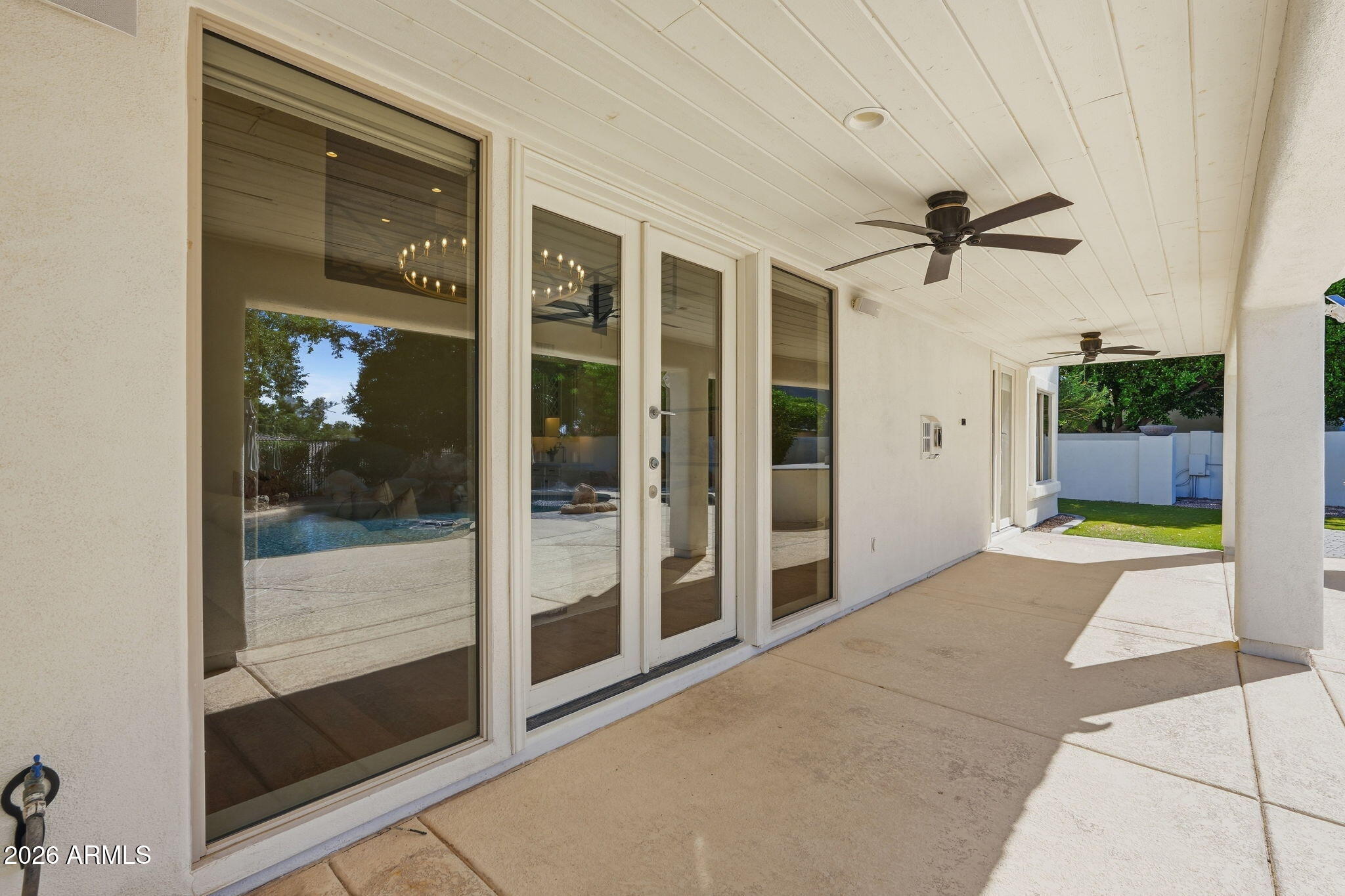 1221 W Sunrise Place
