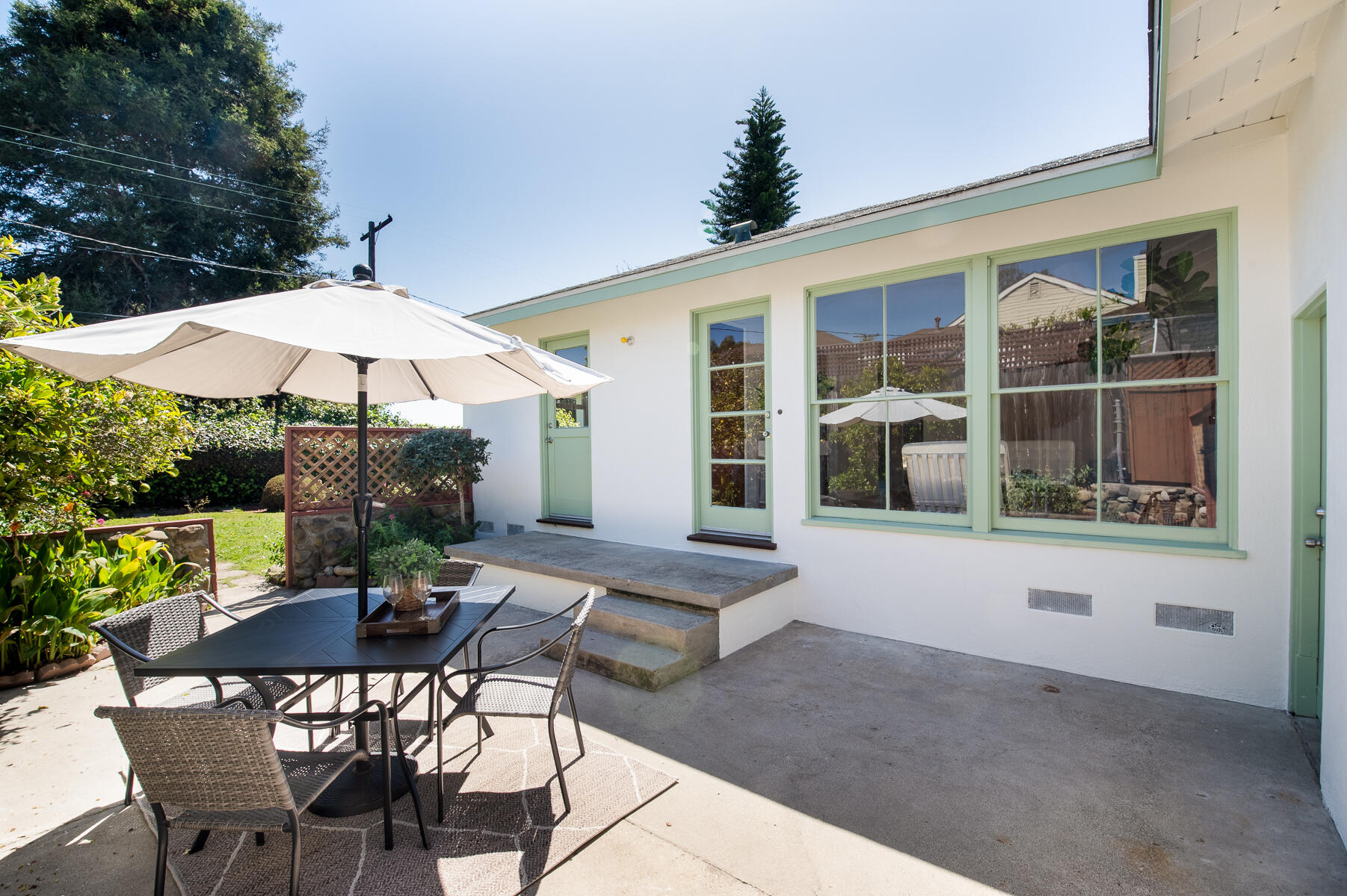 240 San Julian Avenue