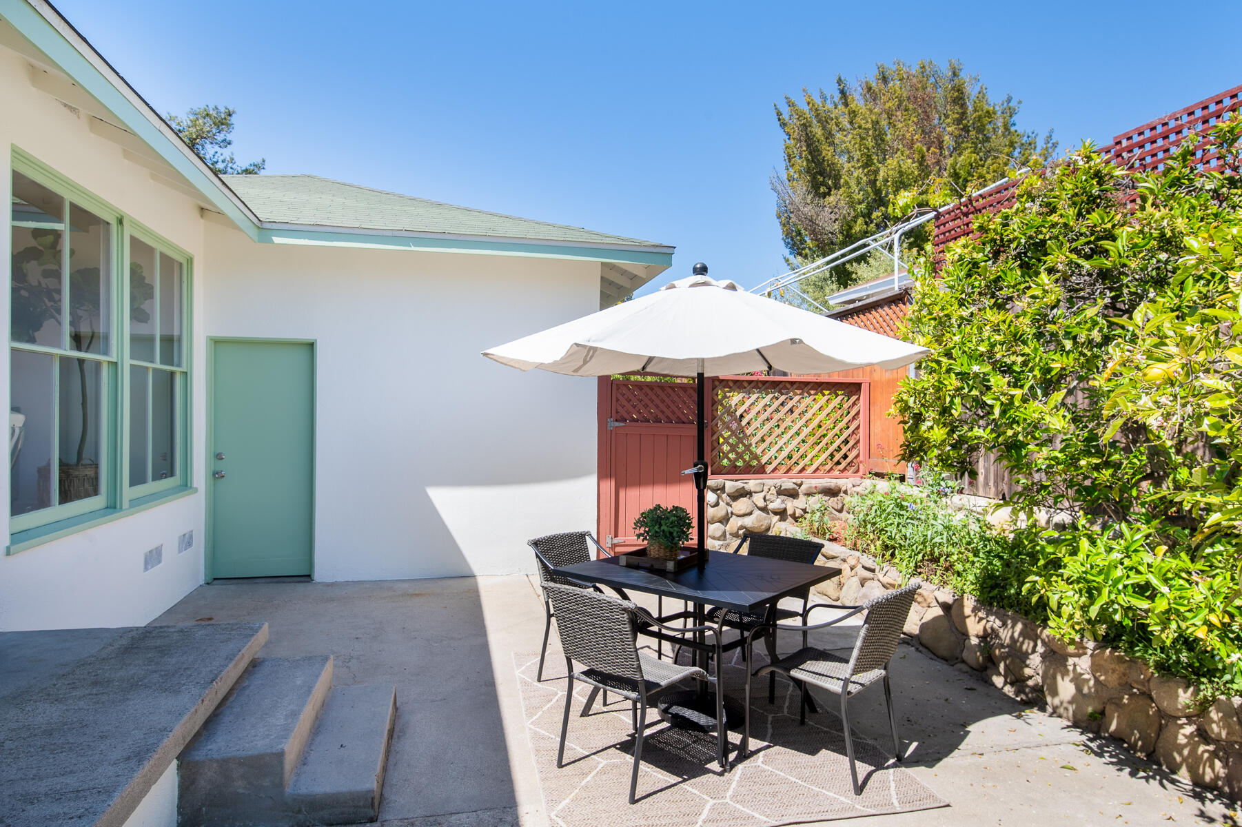 240 San Julian Avenue