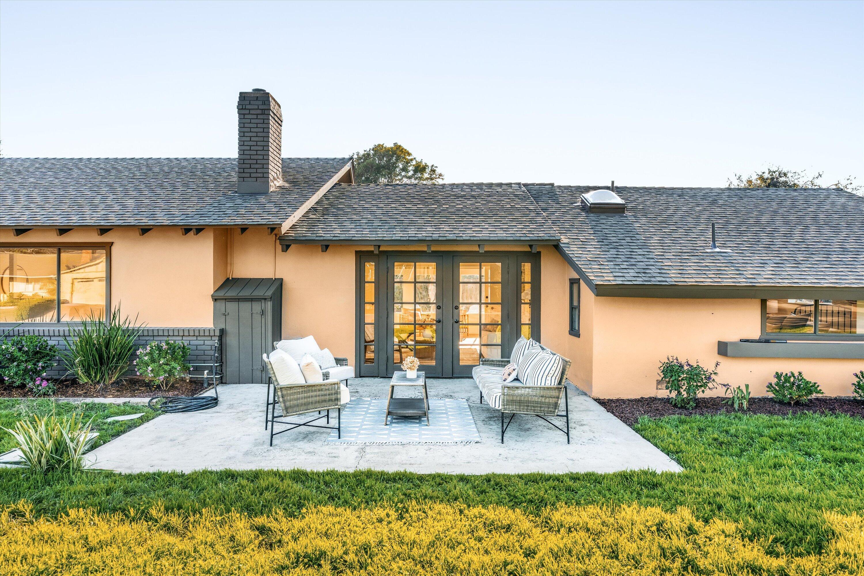 4504 Atascadero Drive