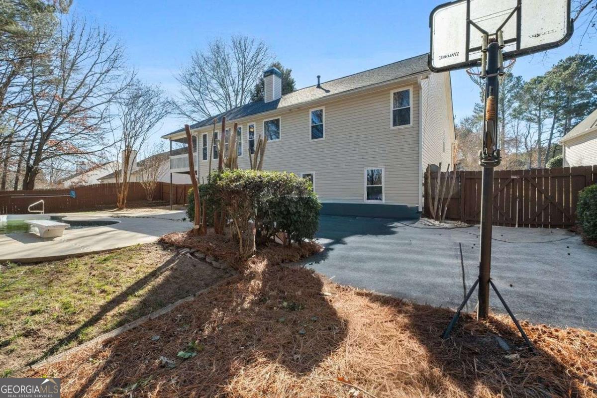 1820 HEATHERTON Road