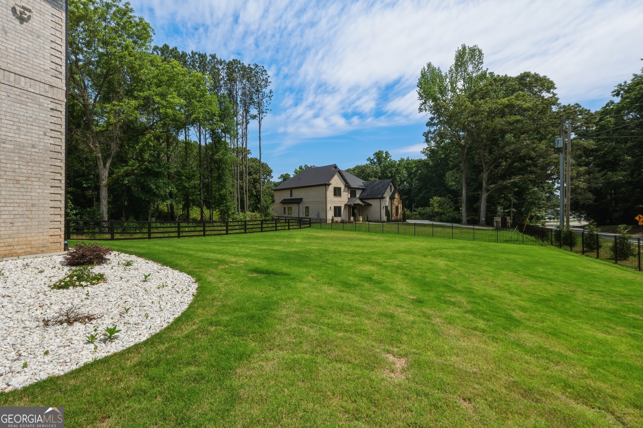 1939 Sunny Hill Road