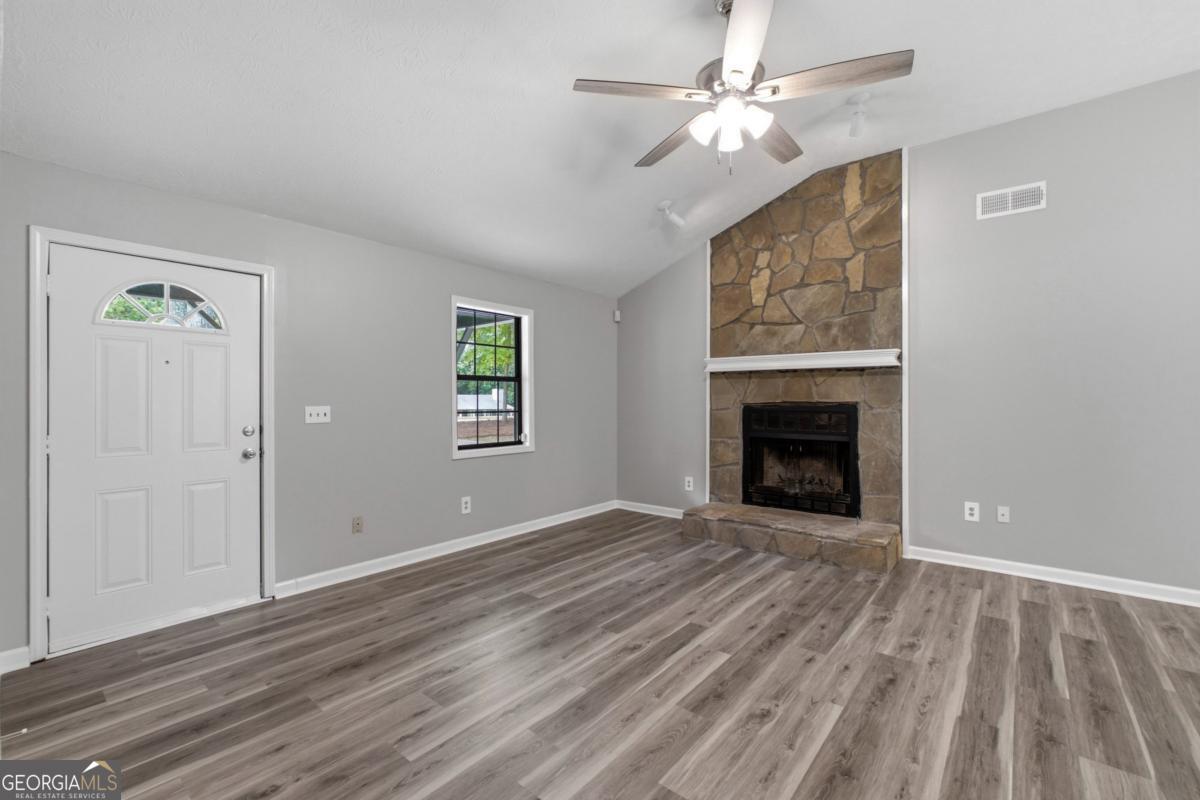 1526 Haynes Court