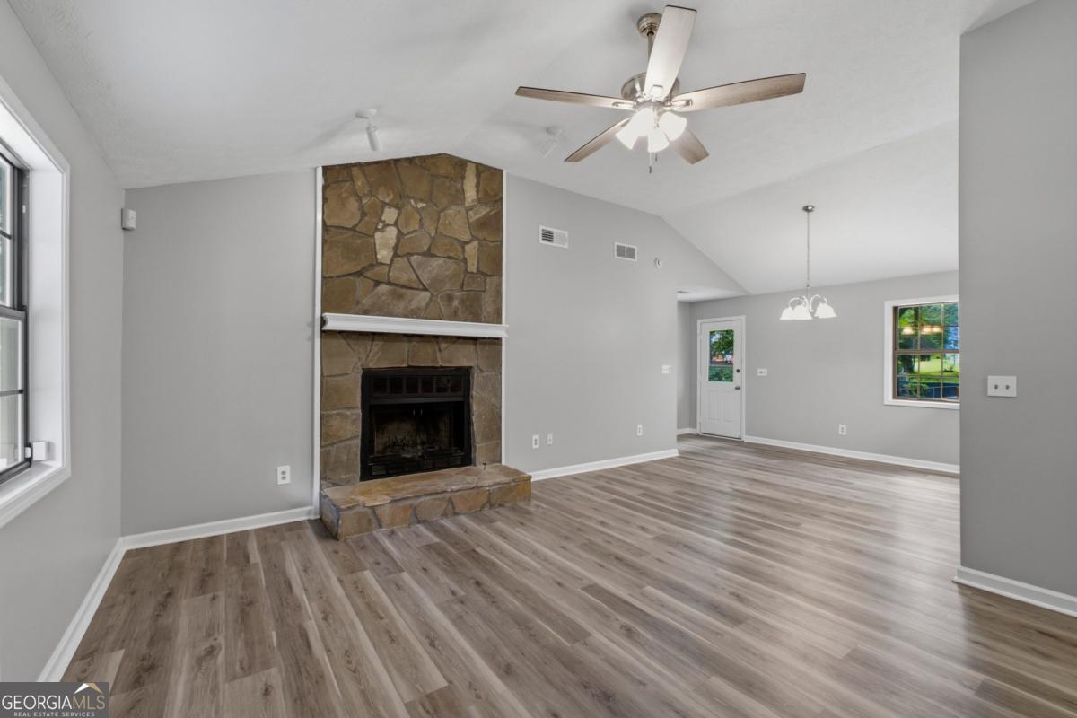 1526 Haynes Court