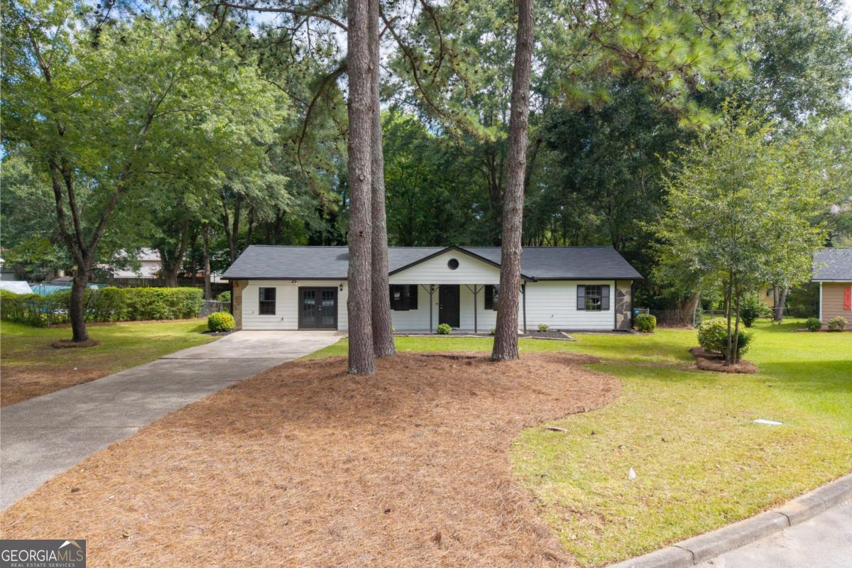 1526 Haynes Court