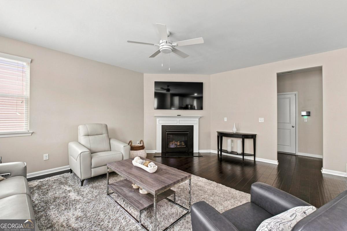 3946 Woodoats Circle