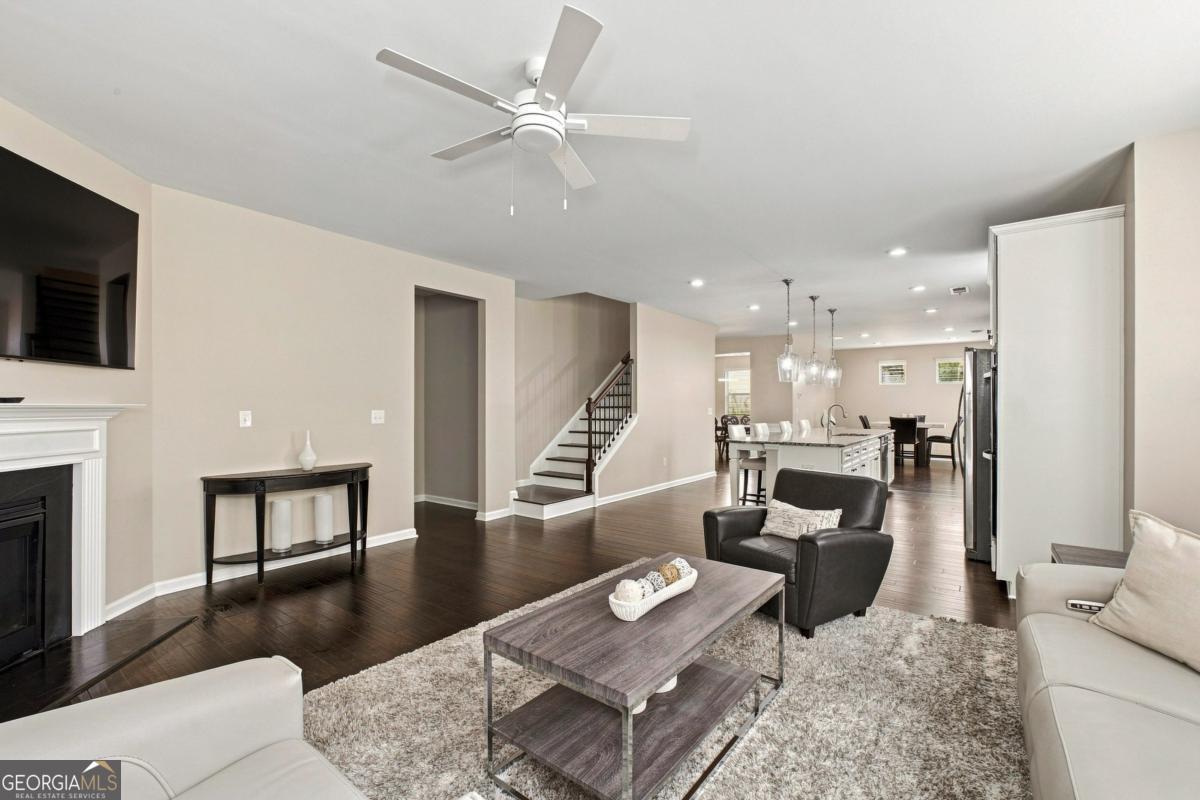 3946 Woodoats Circle