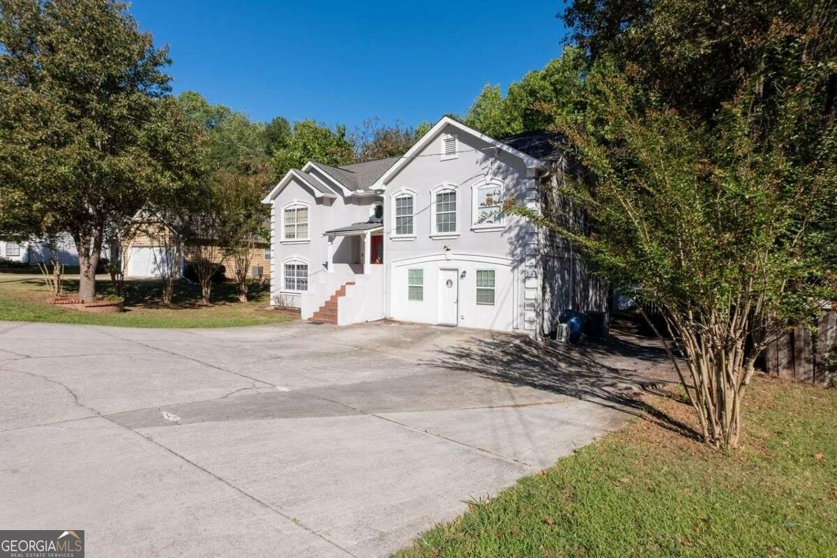 61 Oxford Brook Way