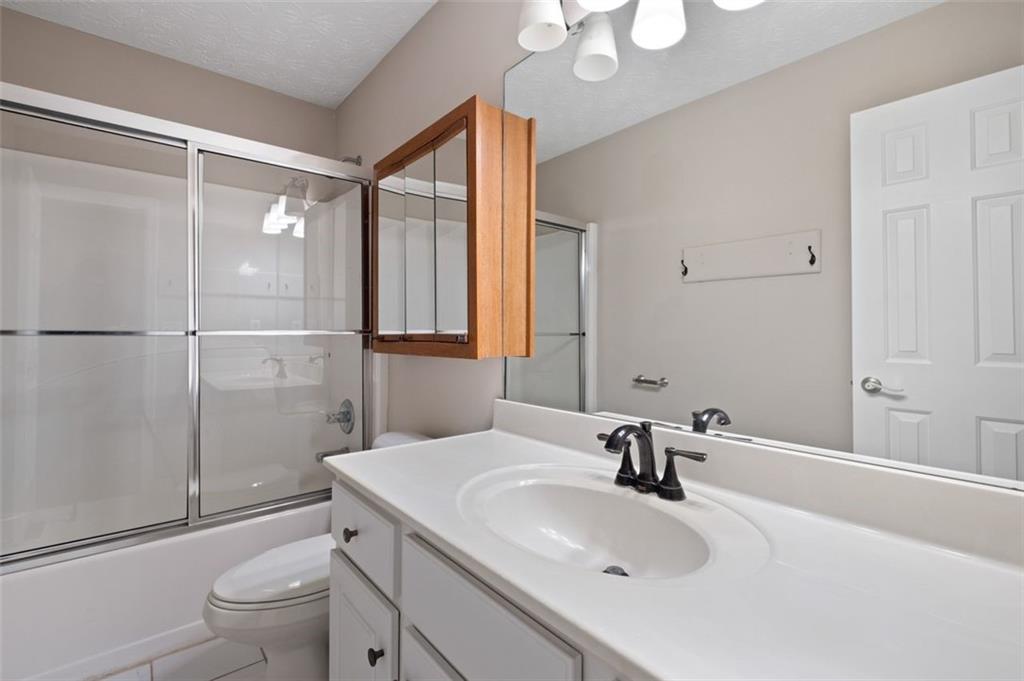 1820 HEATHERTON Road