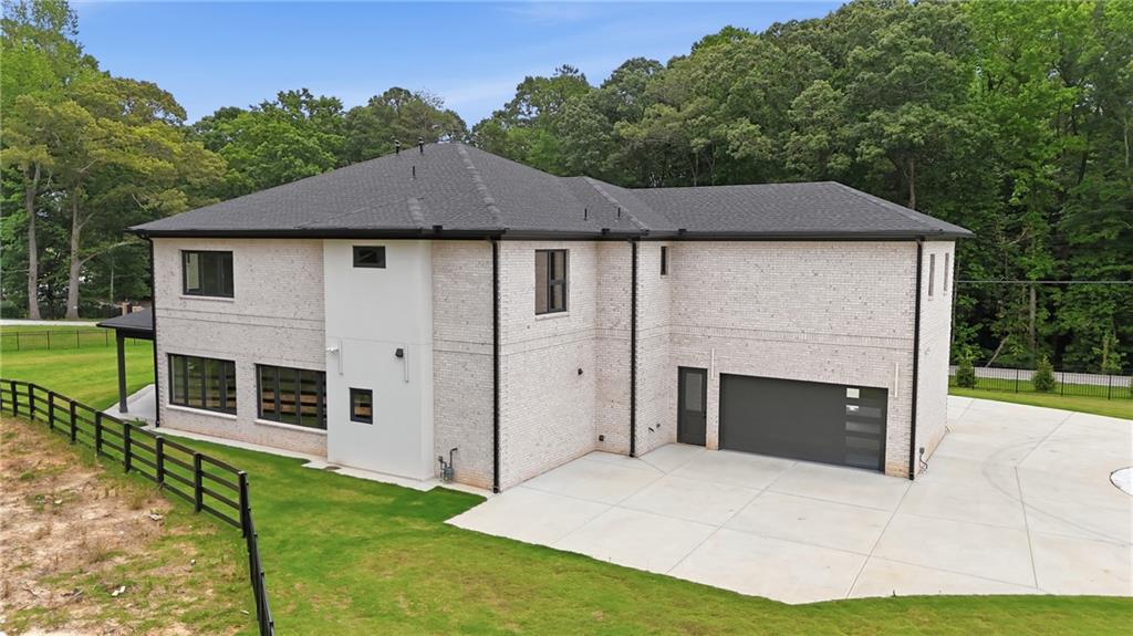1939 Sunny Hill Road